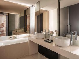 6 Tage Urlaub mit Blick auf den Königspalast