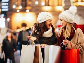 Weihnachts-Shopping im Outlet City Metzingen / Therme