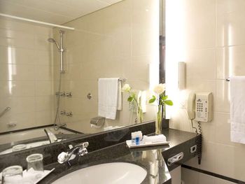 8 Tage im Maritim Hotel Frankfurt 