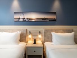 2 Tage Kurzurlaub mit Frühstück im Hampton by Hilton Kiel City Centre
