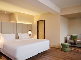 3 Tage im NH Düsseldorf Königsallee