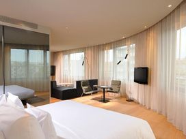 5 Tage nahe des Kaufhauses KaDeWe in Berlin