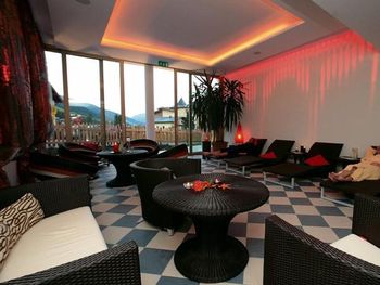 9 Tage im Berger's Sporthotel die Alpen genießen