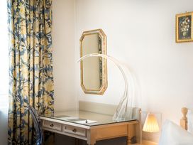 4 Tage Stadtreise mit Frühstück im Arthotel ANA Gala
