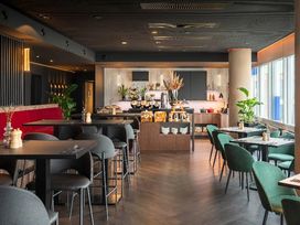 3 Tage im INNSIDE by Malia Düsseldorf Hafen genießen