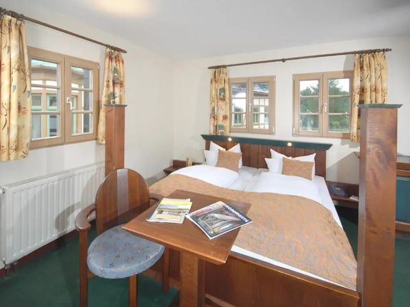 Doppelzimmer mit Kingsize Bett