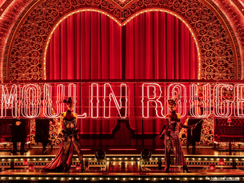 Moulin Rouge Musical mit Hotel