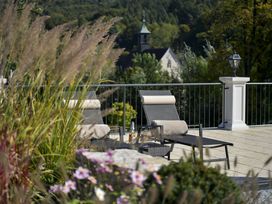 Vier Jahreszeiten im Schlosspark inkl. Adults Only Wellness & Spa | 2 Nächte