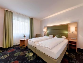 2 Tage Kurzurlaub mit Frühstück im BEST WESTERN Blankenburg Hotel