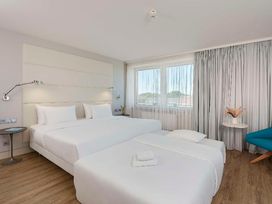 2 Tage im Hotel NH Hamburg Mitte 
