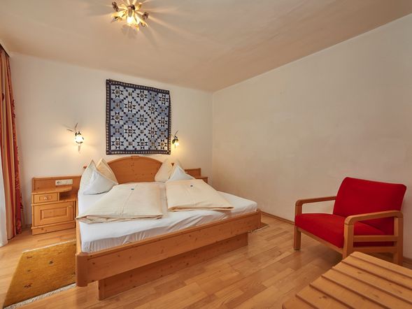 Doppelzimmer (2 Erwachsene)