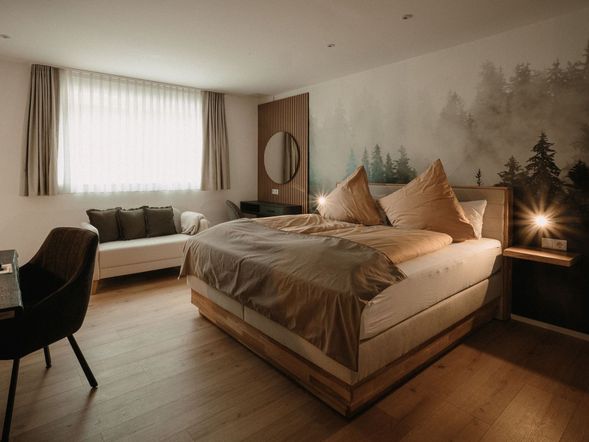 Großes Doppelzimmer mit eigenem Balkon oder Terrasse