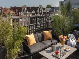 6 Tage Urlaub mit Blick auf den Königspalast