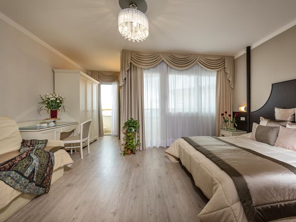 5 Tage Entspannung an Strand & Pool mit Frühstück in Lido di Jesolo, Venetien inkl. Frühstück