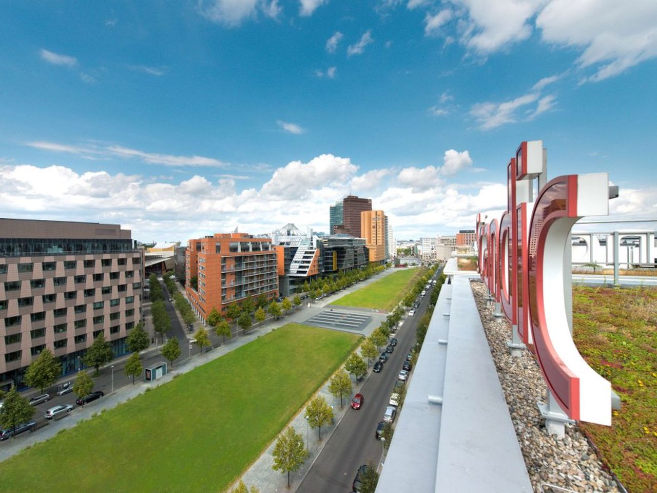 6 Tage am belebten Potsdamer Platz mit Frühstück