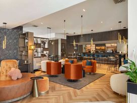 2 Tage Flughafen-Auszeit im Sunday Hotel Frankfurt Airport