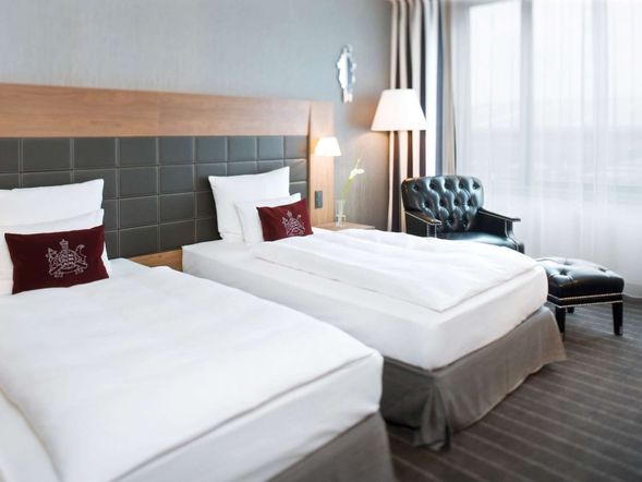 Mövenpick Hotel Stuttgart Airport