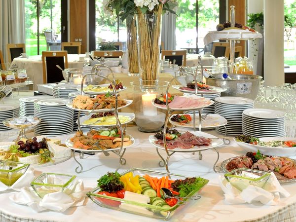 6 Tage mit Frühstück im Privathotel Lindtner Hamburg Frühstück