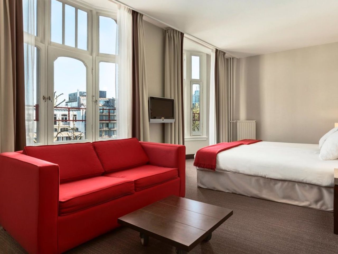 8 Tage mit Frühstück im Hotel NH Amsterdam Schiller