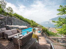 4 Tage Panorama-Auszeit hoch über dem Gardasee mit traumhaftem Seeblick