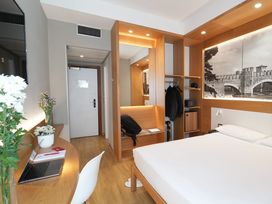 Romantik & Genuss: 2 Nächte in Verona