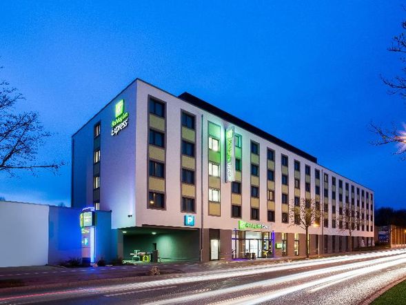 Holiday Inn Express Augsburg Hotel