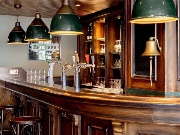 9 Tage mit Frühstück im Hotel NH Amsterdam Noord