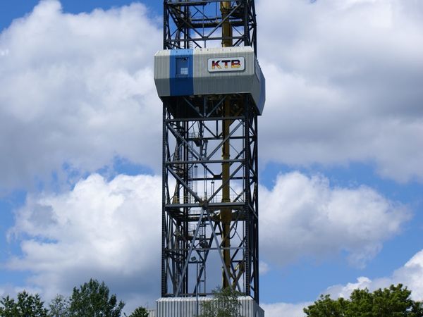 Reise zum Mittelpunkt der Erde in Erbendorf Halbpension