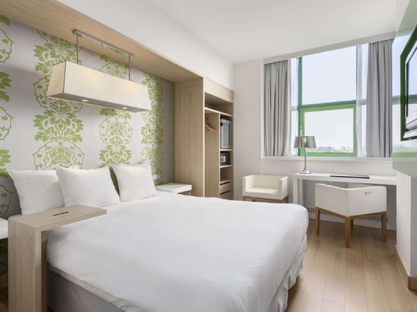 9 Tage mit Frühstück im Hotel NH Amsterdam Noord