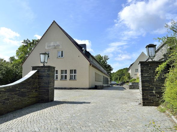 Land -und Golfhotel Eisenach Alte Fliegerschule