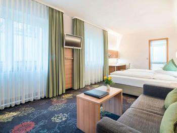 2 Tage Kurzurlaub mit Frühstück im BEST WESTERN Blankenburg Hotel