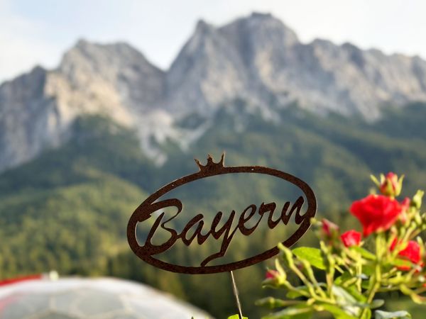 3 Tage Urlaub mit Freizeitplaner und Schnaps im Schuh in Grainau, Bayern inkl. Frühstück