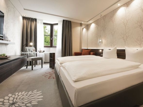 Land & Golf Hotel Stromberg