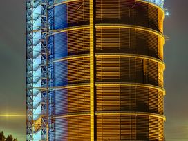 CIRCUS-THEATER RONCALLI- Circus meets Schlager in Oberhausen mit Hotel