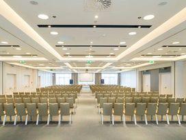 4 Tage im NH Danube City mit Frühstück