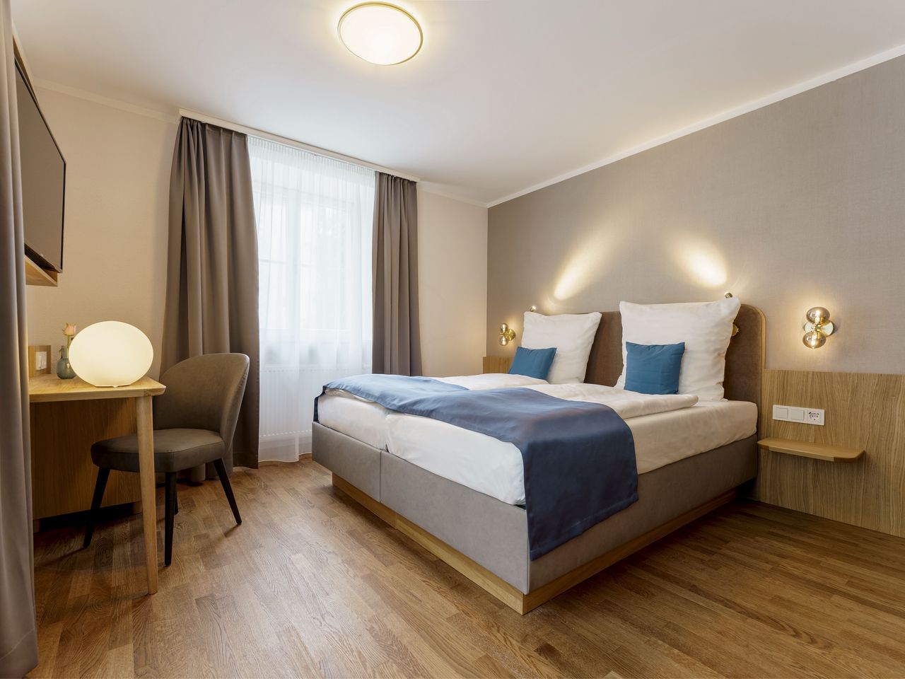 Standard Doppelzimmer mit Stadtblick