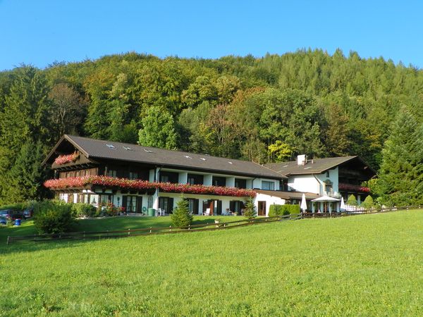 5 Tage Erholung im Chiemgau & Shoppingtour in Unterwössen, Bayern inkl. Halbpension