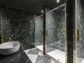 Private Spa Days im historischen Schlosshotel