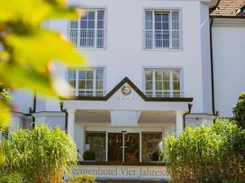 Relaxen im Thermenhotel Vier Jahreszeiten - 3 Tage