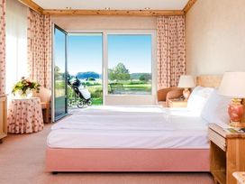 7 Tage mit HP im Golf Resort Semlin am See