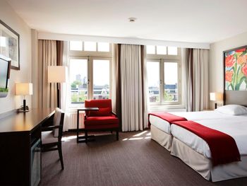 3 Tage im Hotel NH Amsterdam Schiller