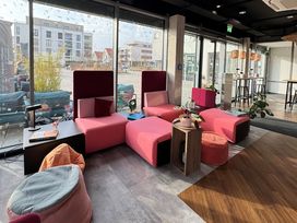 Shopping-Getaway: 2 Tage zwischen HerzoBase & Outlets