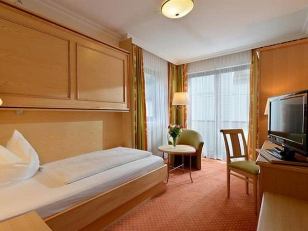 9 Tage im Ferienhotel Hoppet mit AI in Hart im Zillertal All Inclusive