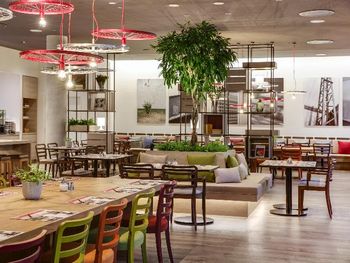 2 Tage außerhalb Hamburgs nächtigen 