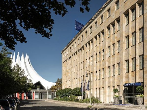 2 Tage Trip im Crowne Plaza Berlin - Potsdamer Platz Crowne Plaza Berlin - Potsdamer Platz