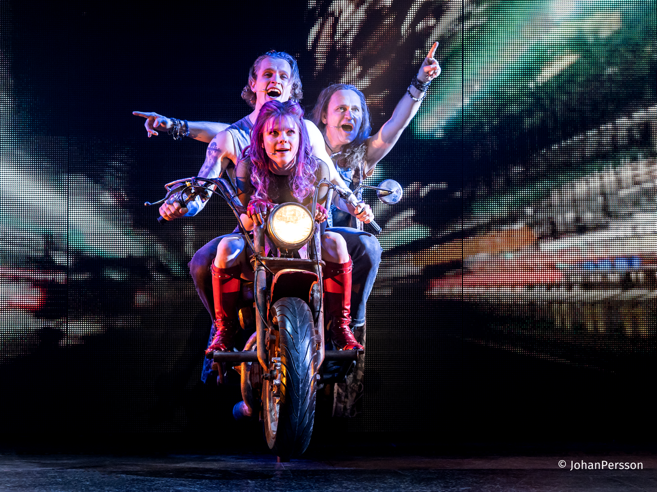 WE WILL ROCK YOU Musical mit Ticket und Hotel