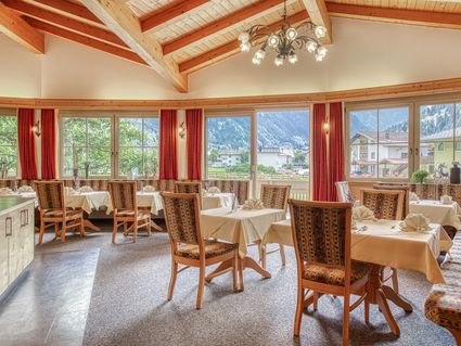 Hotel Jägerhof Oetz in Tirol