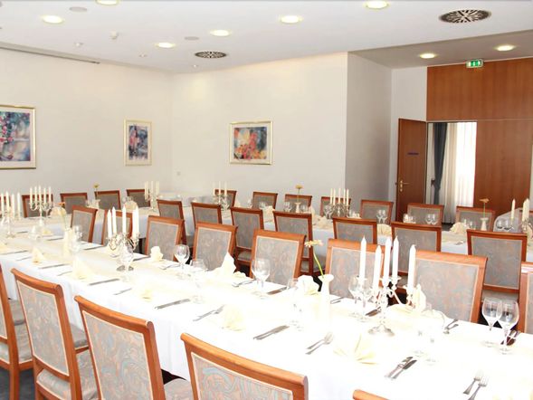 Hotel Ascania