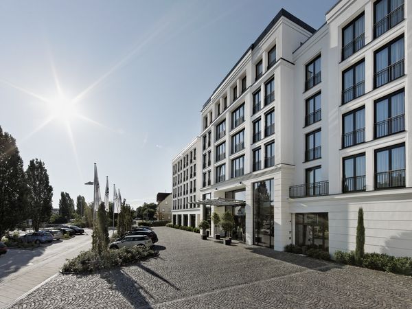 2 Tage Stuttgart-Städtetrip im Parkhotel mit SPA in Leinfelden-Echterdingen Frühstück