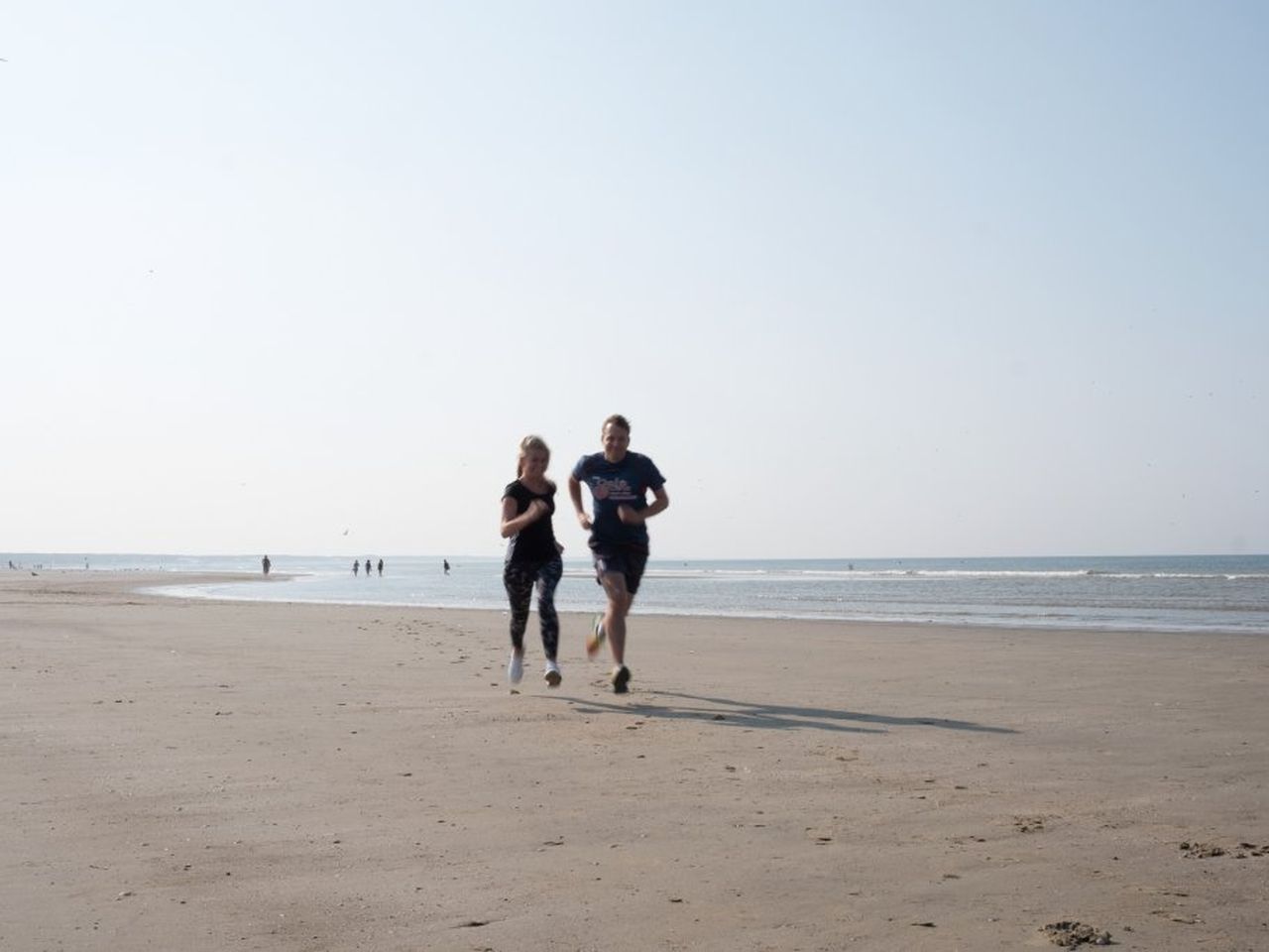 9 Tage im Leonardo Hotel IJmuiden mit Frühstück